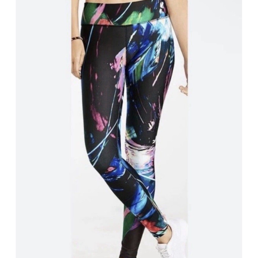 Women's active wear leggings Made By Fabletics Size Large Multi color